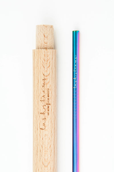 Wooden straw case with straw 